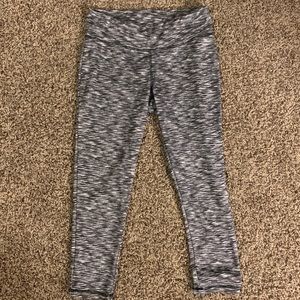 Jockey cropped leggings - women’s size small